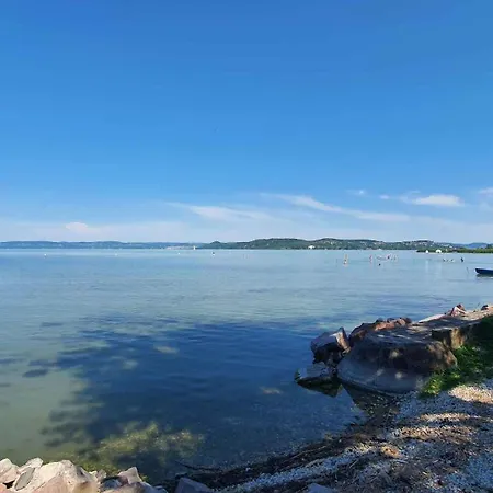 In Szantod/balaton 20221 בית נופש