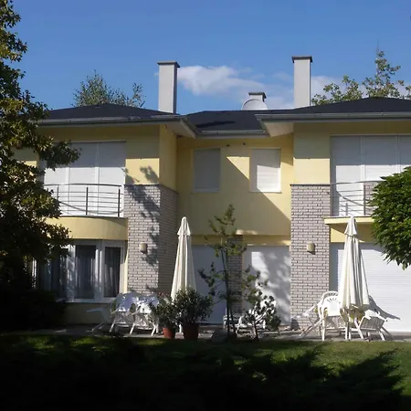 In Szantod/balaton 20221 בית נופש Szántód